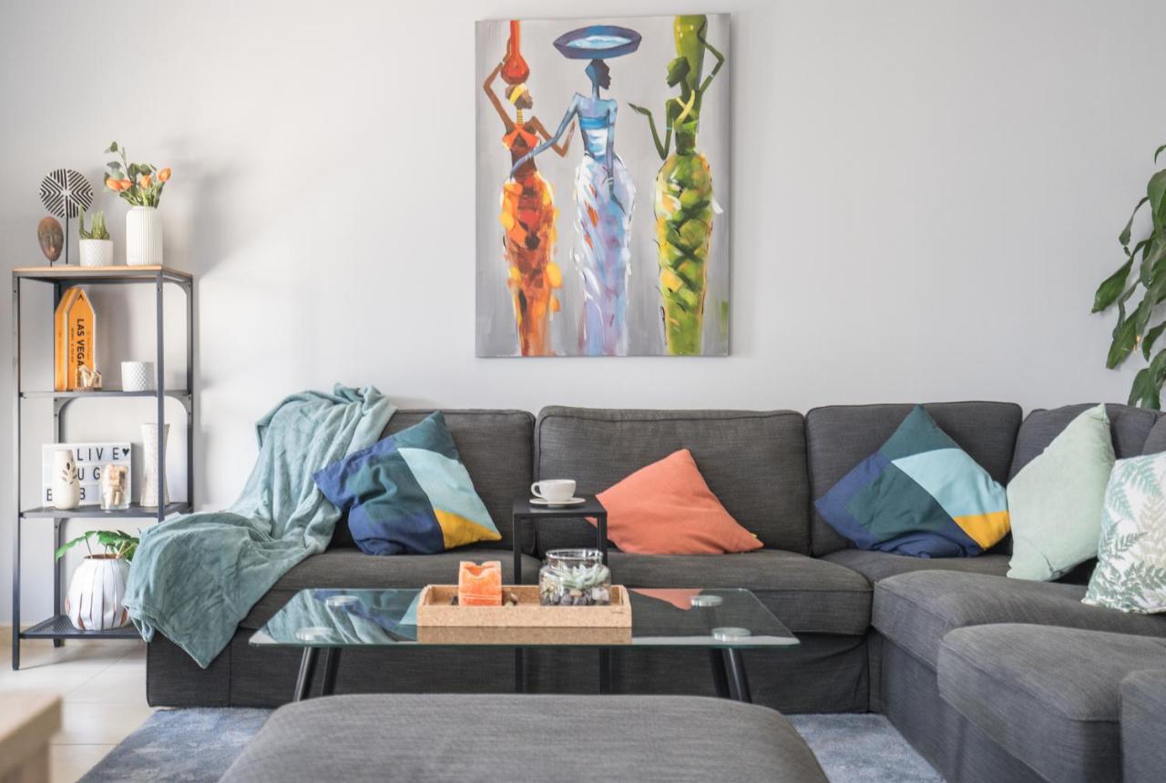 Appartement Higuests - Artistic Waterfront Apt, Perfect For Lovers *