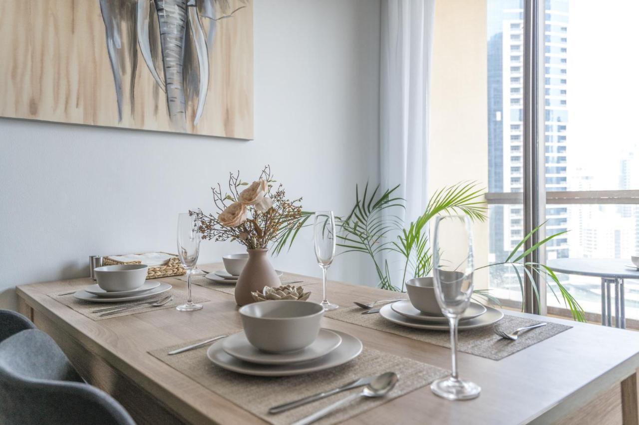 Apartment Higuests - Artistic Waterfront Apt, Perfect For Lovers *
